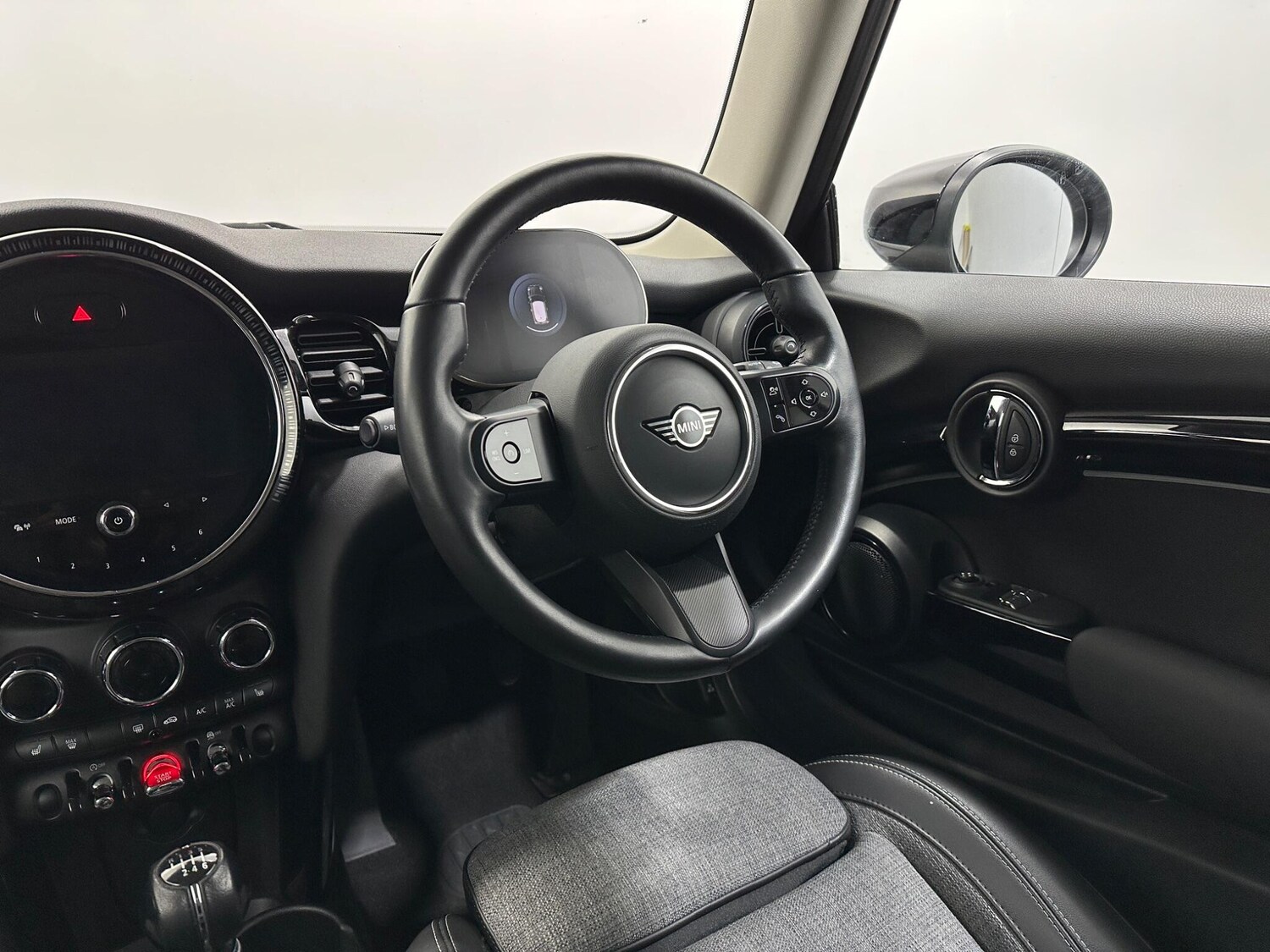 Used MINI Hatch 2022 for sale - 77939992: Photo 11