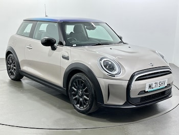 Used MINI Hatch 2022 for sale - 77939992: Photo