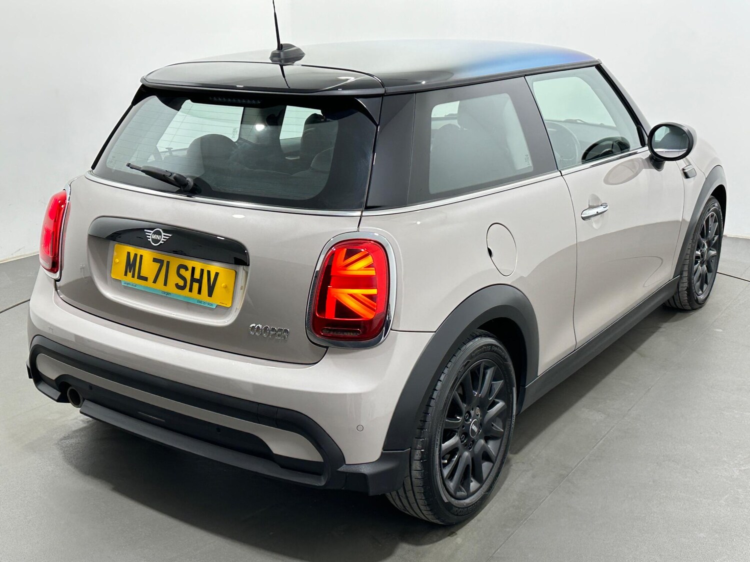Used MINI Hatch 2022 for sale - 77939992: Photo 48