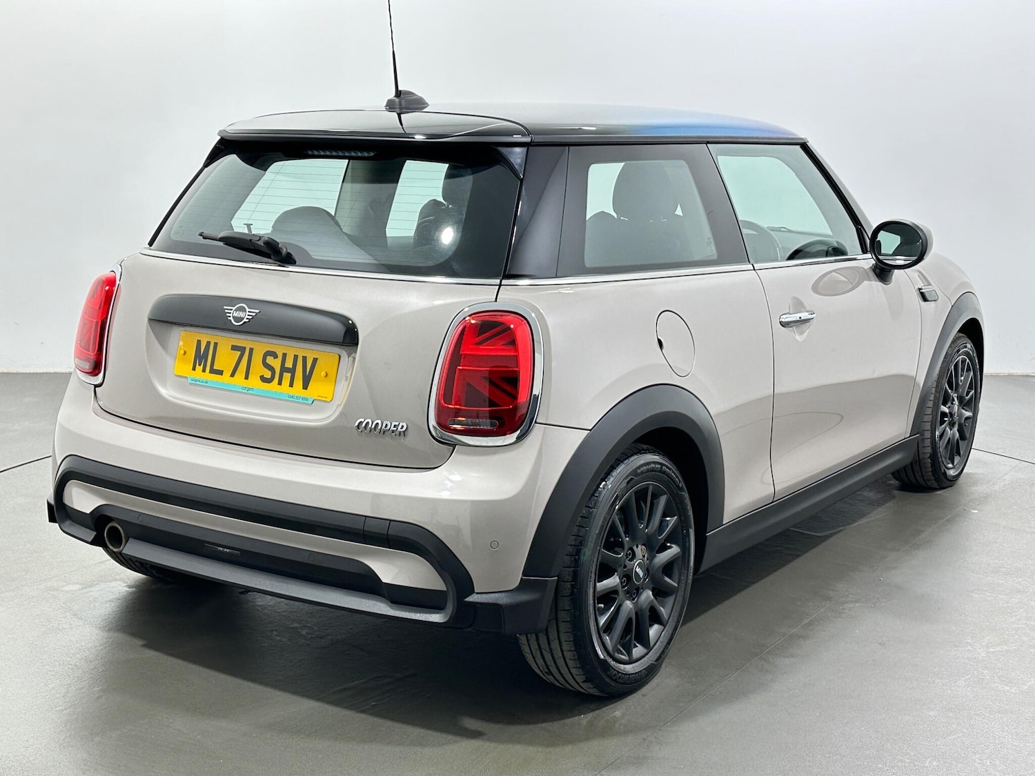 Used MINI Hatch 2022 for sale - 77939992: Photo 8