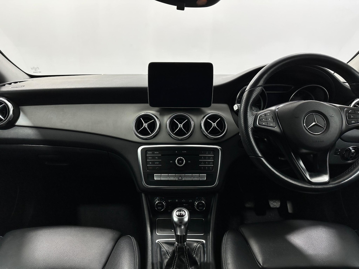 Used Mercedes-Benz GLA 2018 for sale - 77597597: Photo 19