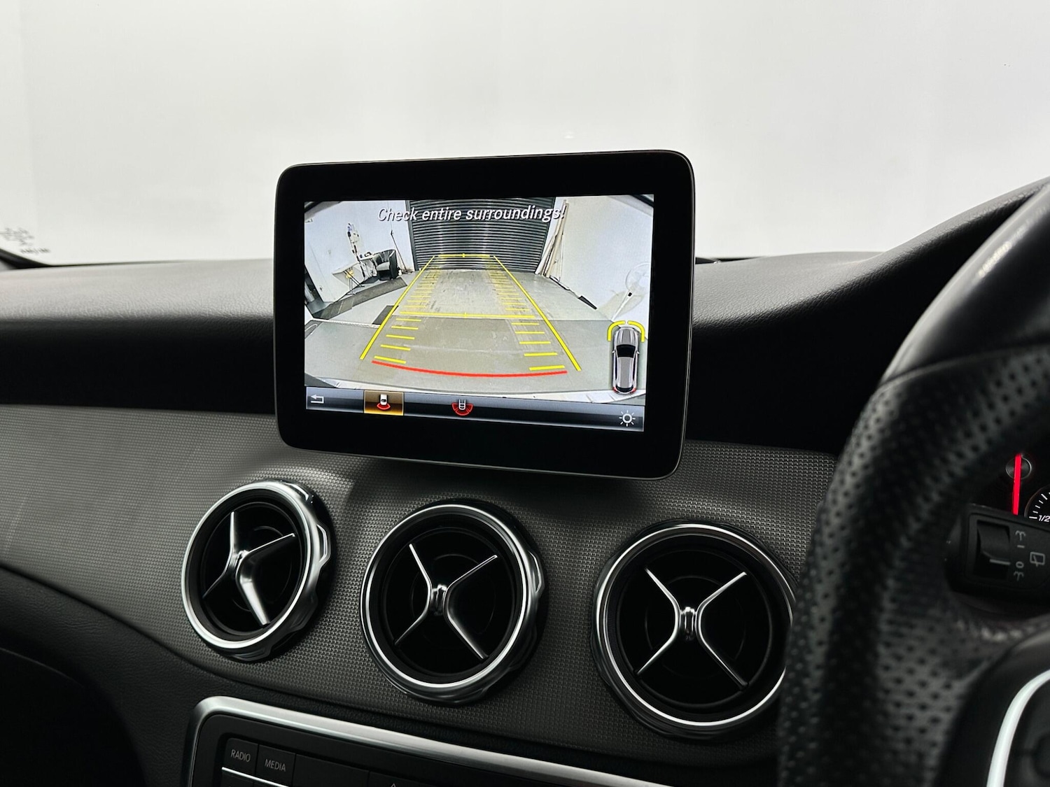 Used Mercedes-Benz GLA 2018 for sale - 77597597: Photo 22