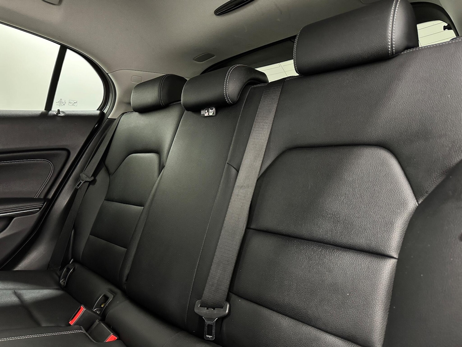 Used Mercedes-Benz GLA 2018 for sale - 77597597: Photo 39