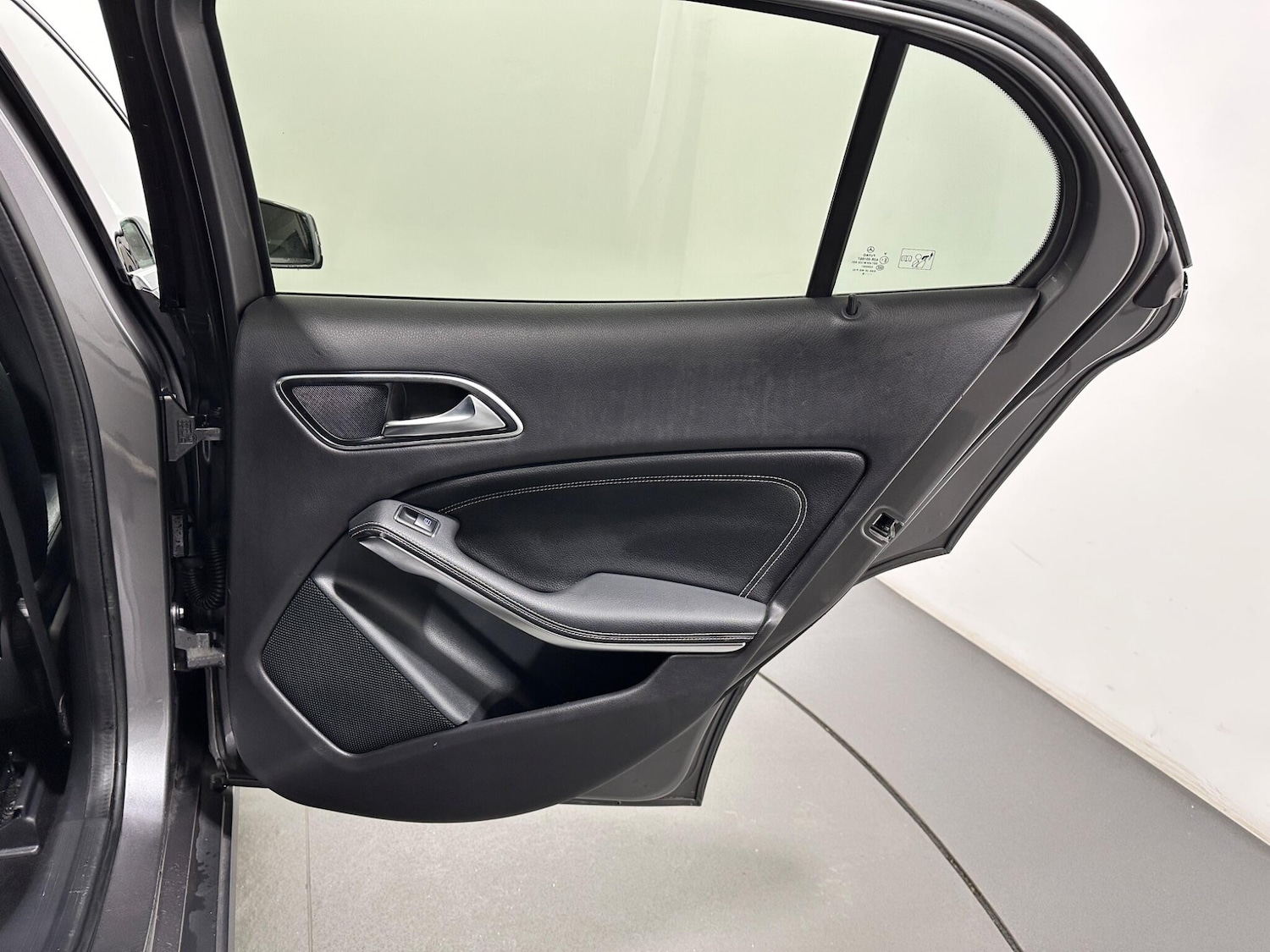 Used Mercedes-Benz GLA 2018 for sale - 77597597: Photo 43