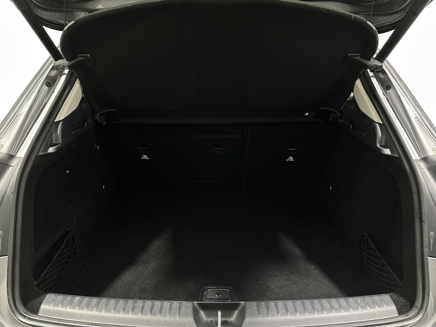 Used Mercedes-Benz GLA 2018 for sale - 77597597: Photo 47