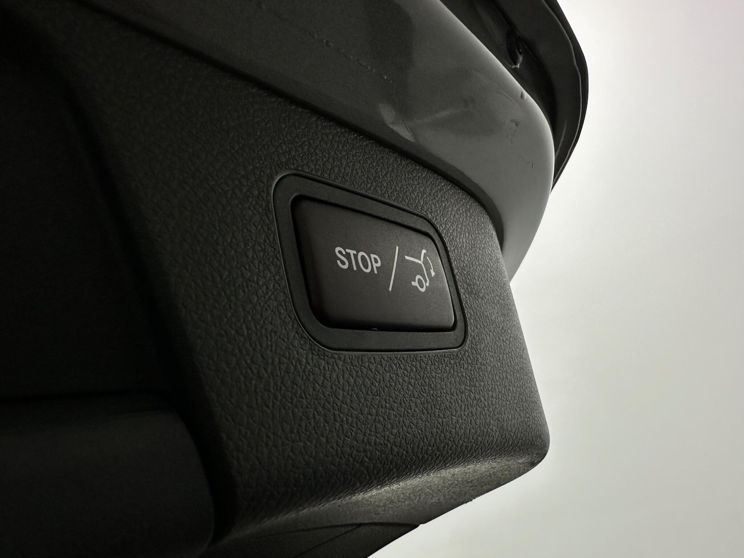 Used Mercedes-Benz GLA 2018 for sale - 77597597: Photo 48