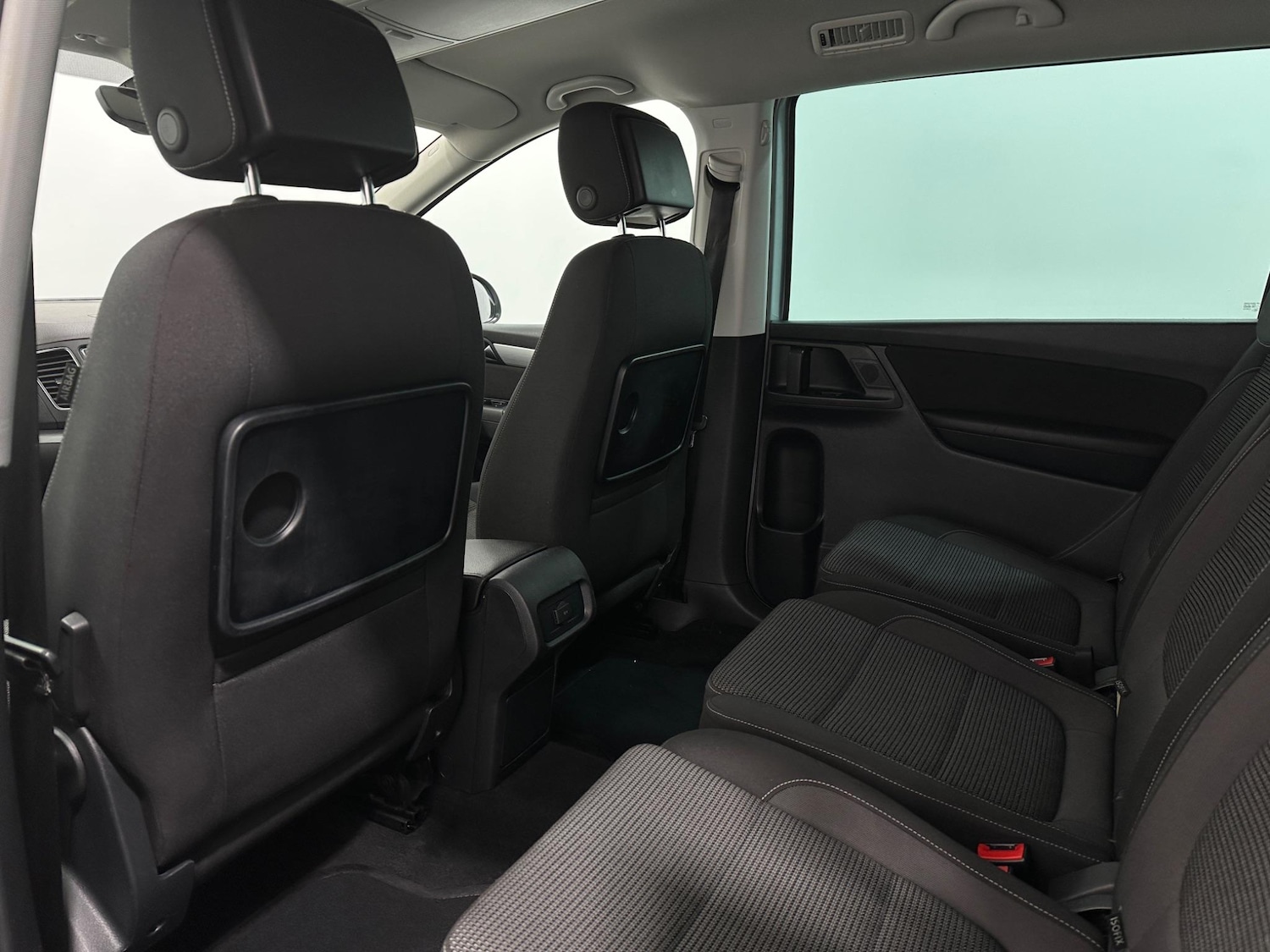 Used Volkswagen Sharan 2018 for sale - 76878537: Photo 38