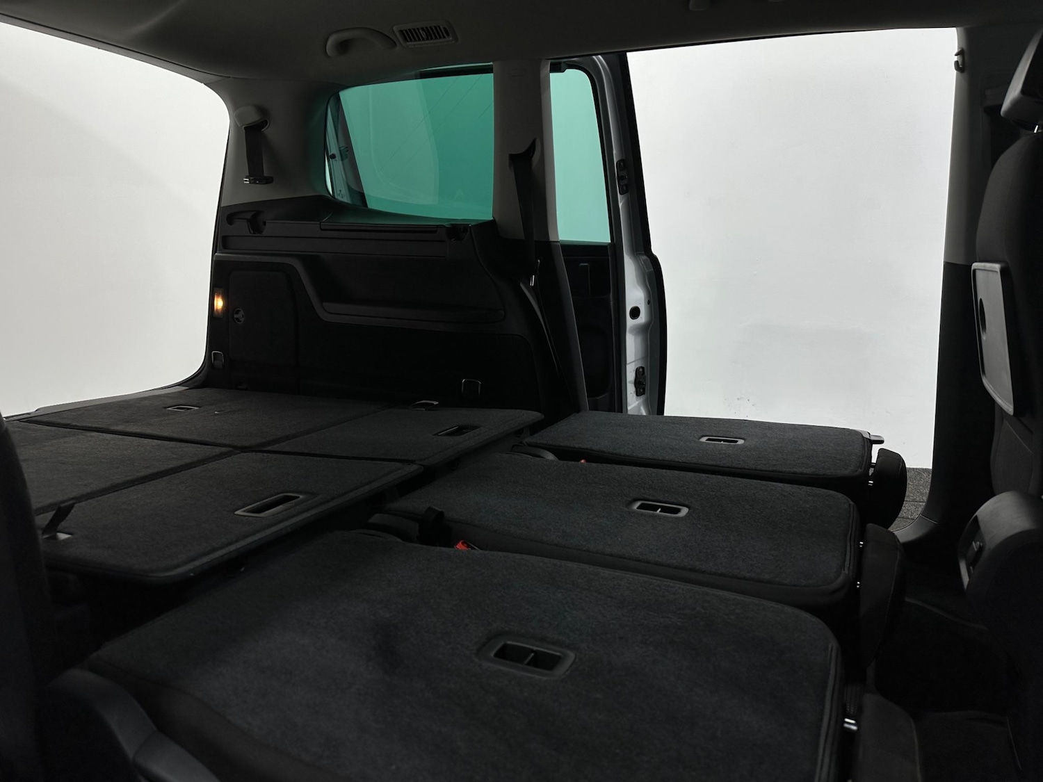 Used Volkswagen Sharan 2018 for sale - 76878537: Photo 47