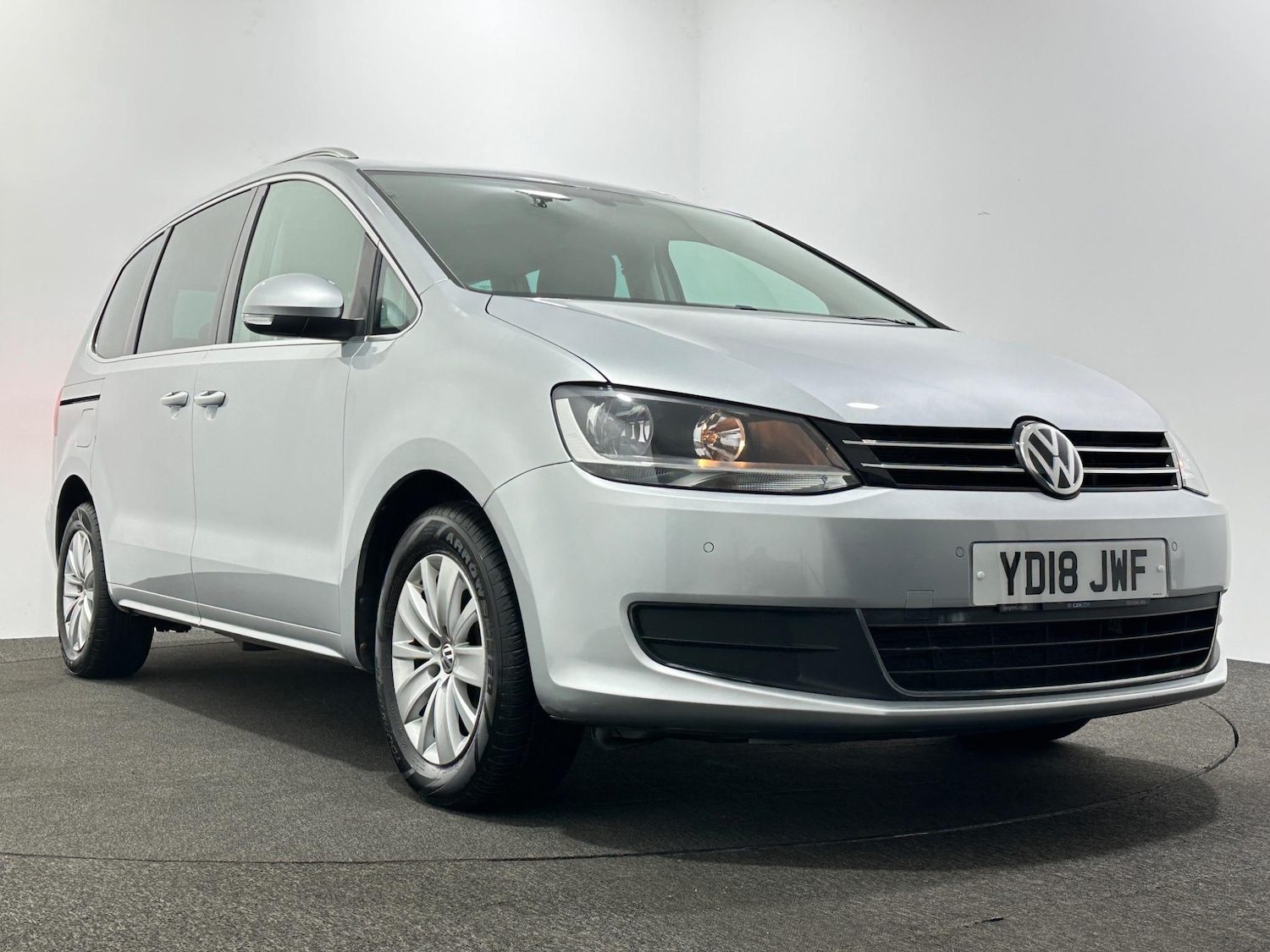 Used Volkswagen Sharan 2018 for sale - 76878537: Photo 53