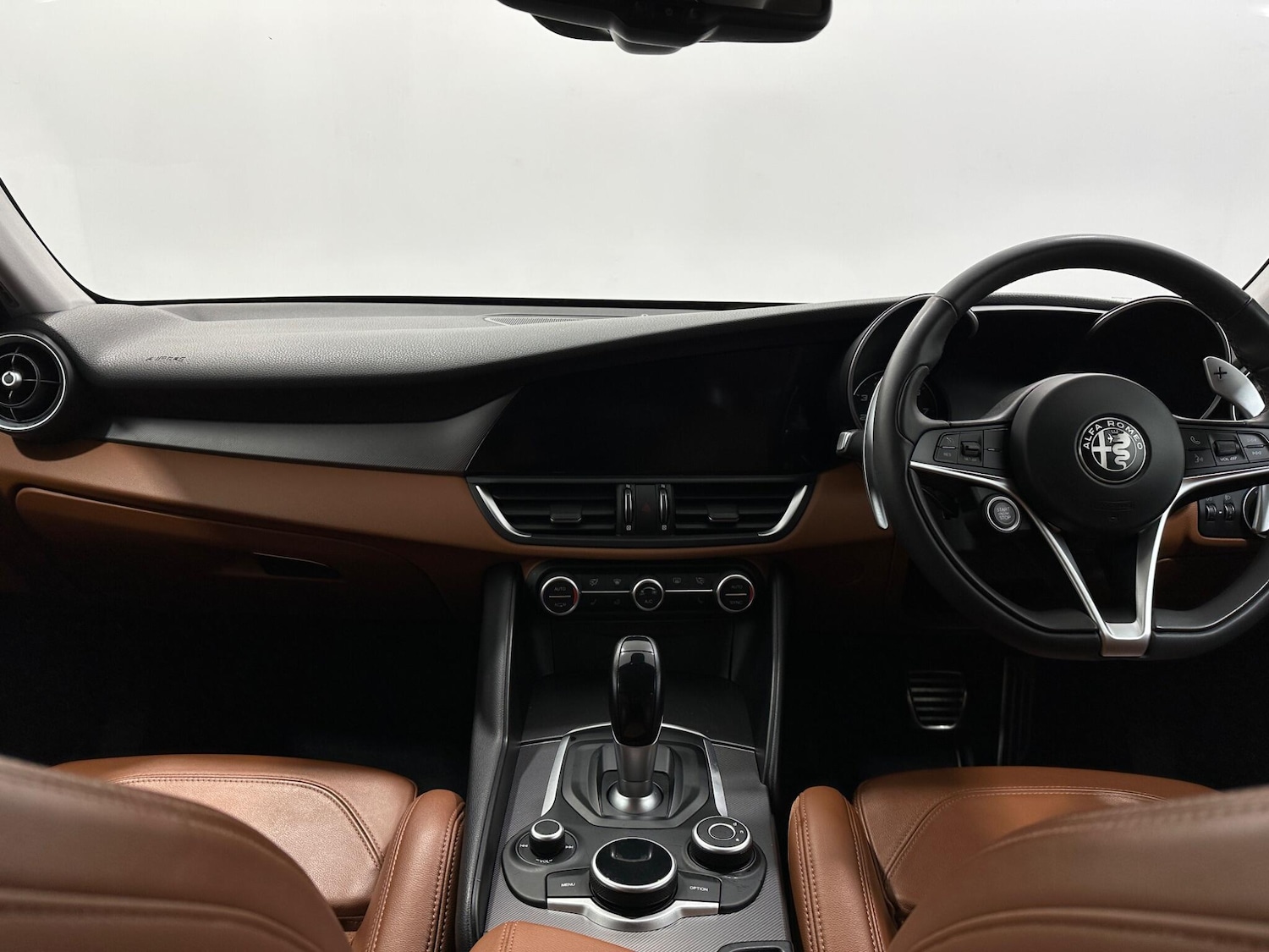 Used Alfa Romeo Giulia 2017 for sale - 76878500: Photo 19