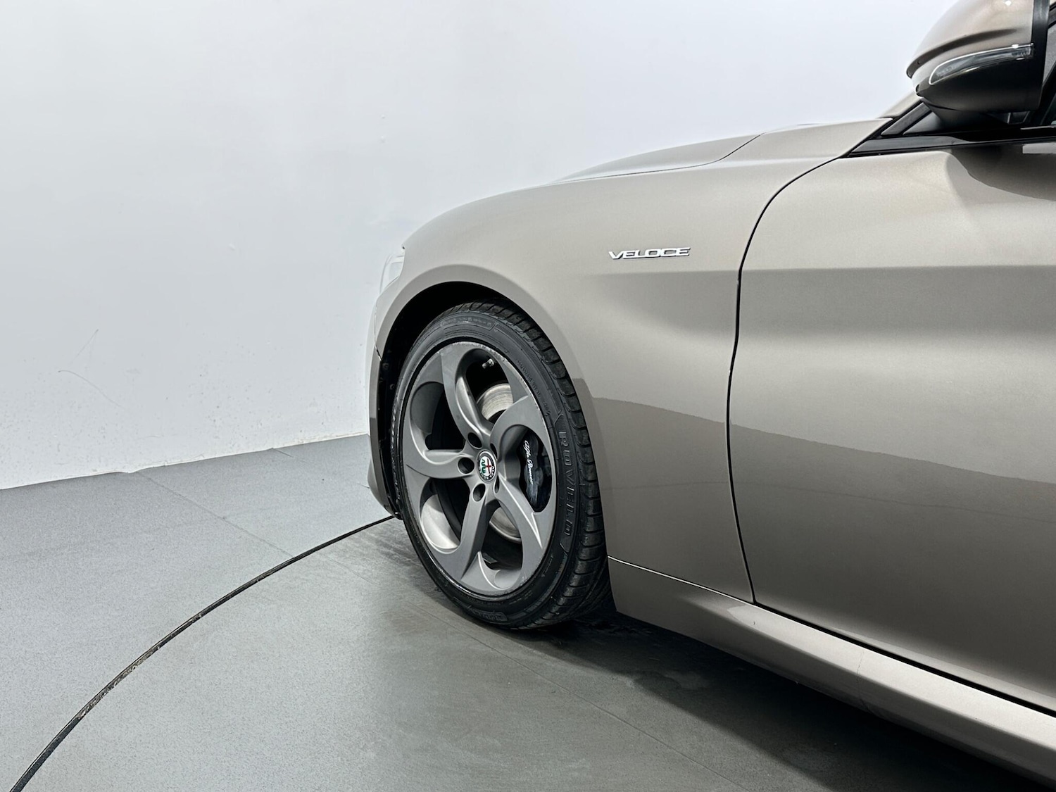 Used Alfa Romeo Giulia 2017 for sale - 76878500: Photo 49