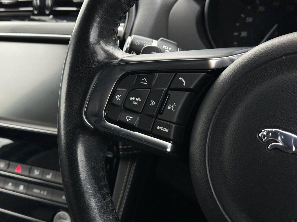 Used Jaguar F-Pace 2016 for sale - 78034534: Photo 16
