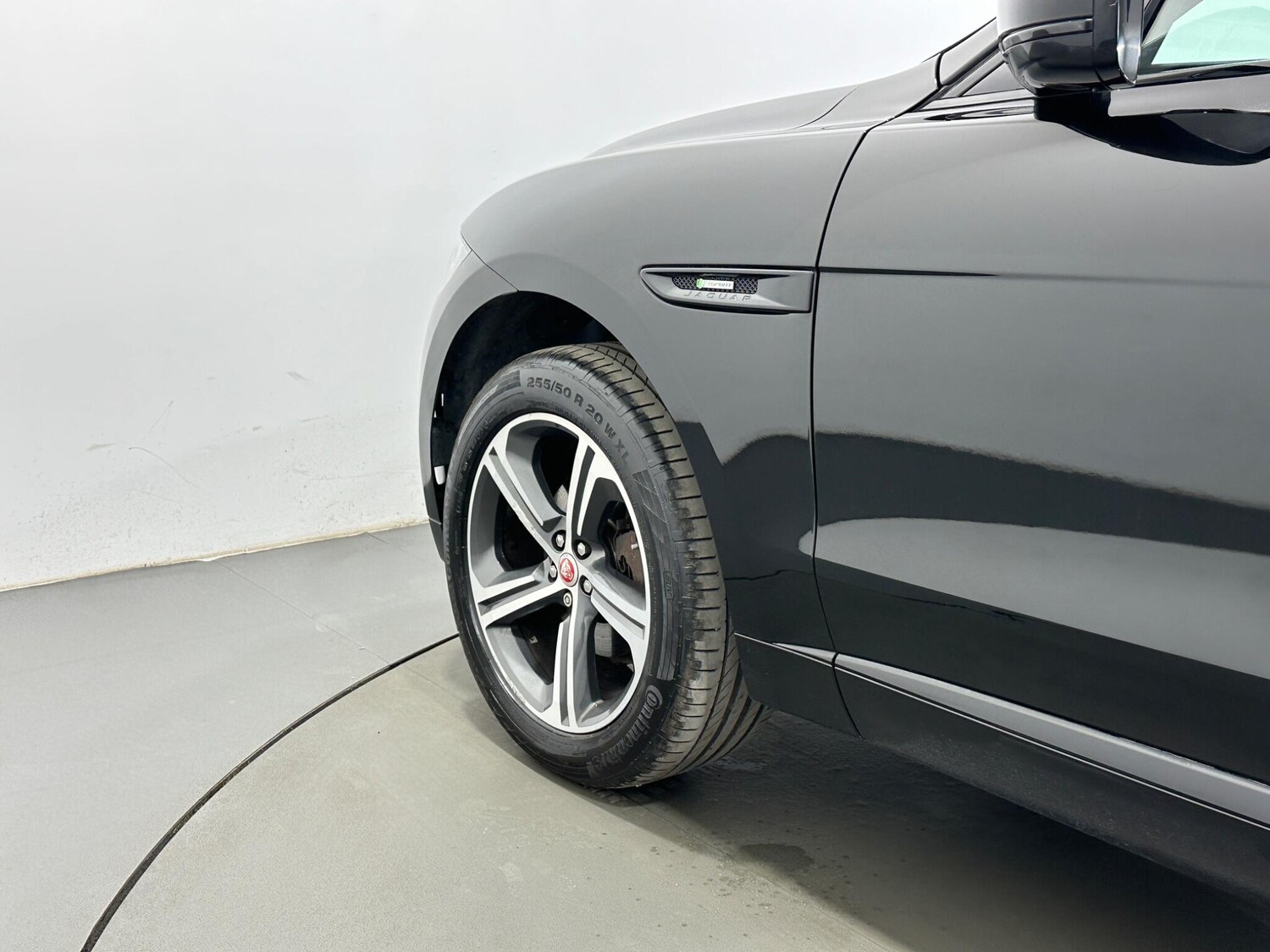 Used Jaguar F-Pace 2016 for sale - 78034534: Photo 55