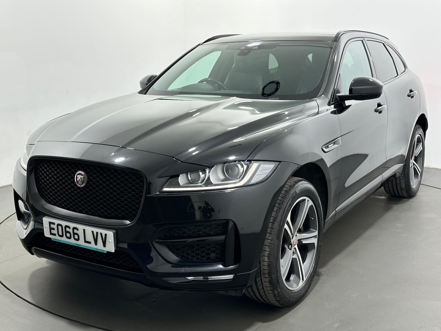Used Jaguar F-Pace 2016 for sale - 78034534: Photo 58