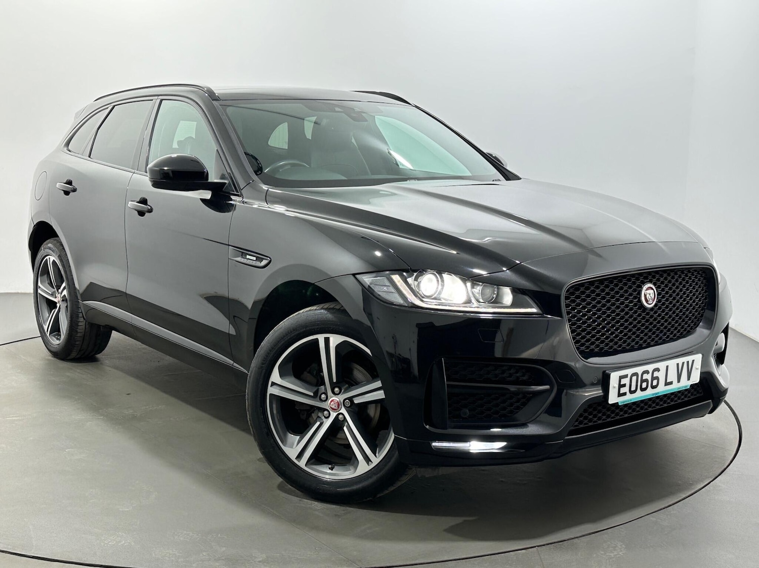 Used Jaguar F-Pace 2016 for sale - 78034534: Photo 59