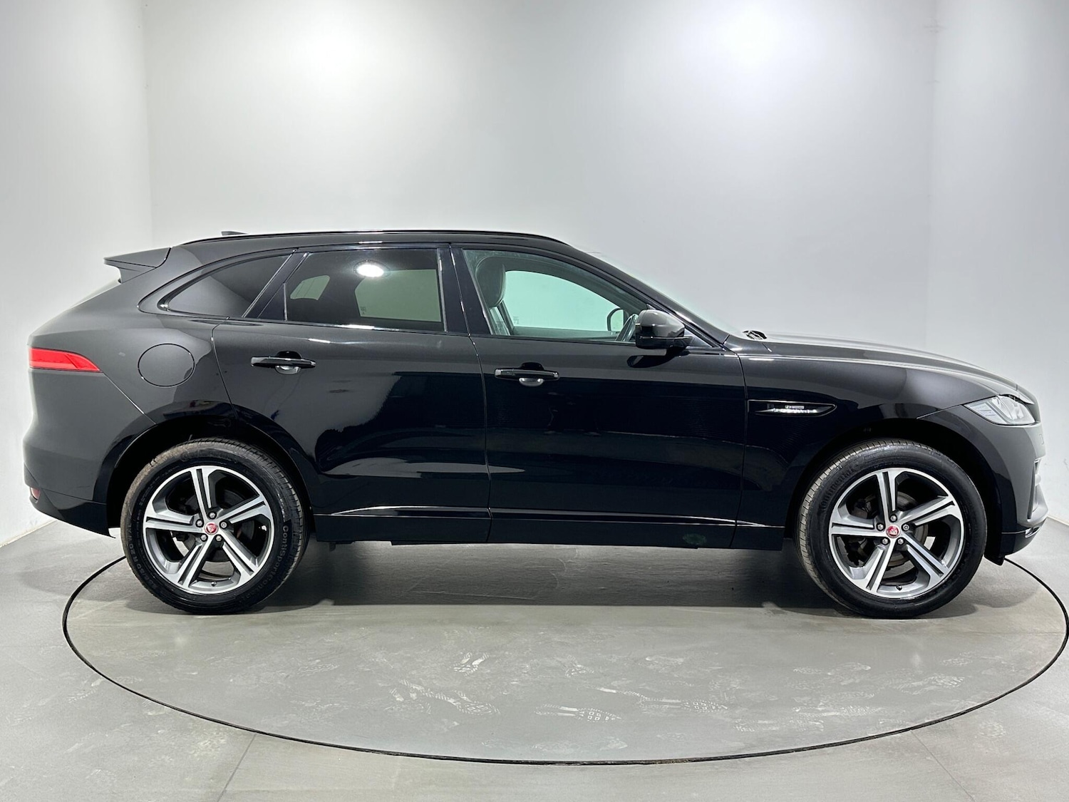 Used Jaguar F-Pace 2016 for sale - 78034534: Photo 9