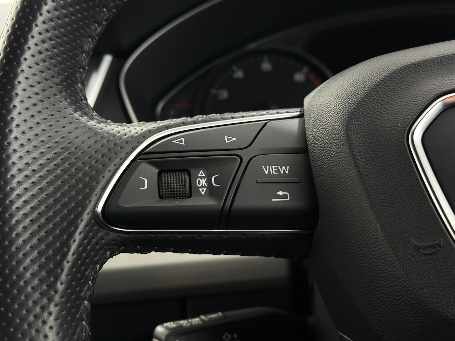 Used Audi Q5 2018 for sale - 76878668: Photo 14