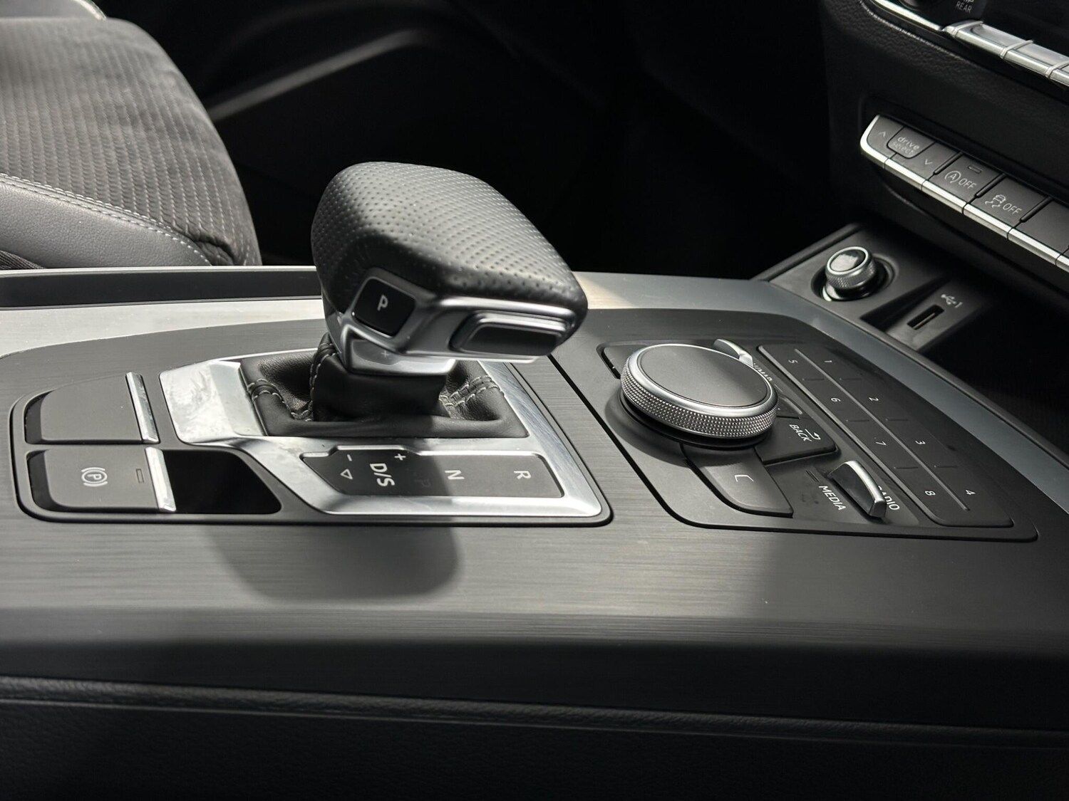 Used Audi Q5 2018 for sale - 76878668: Photo 21