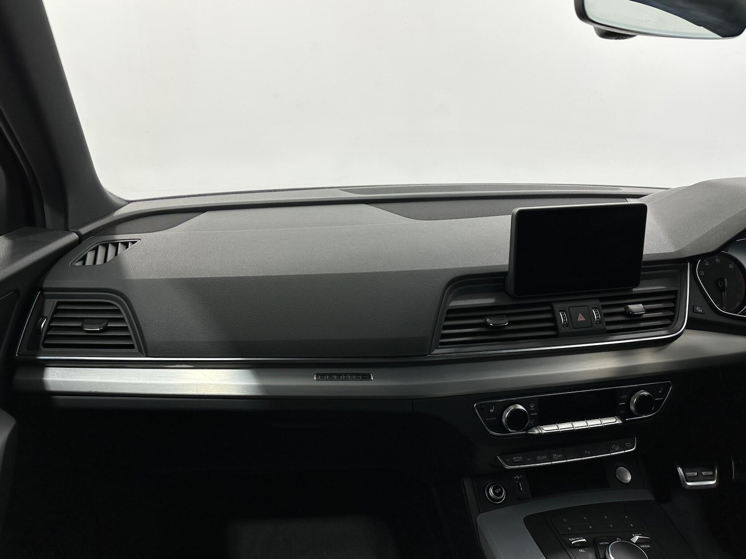 Used Audi Q5 2018 for sale - 76878668: Photo 28