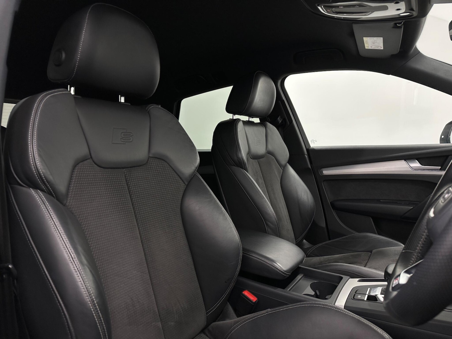 Used Audi Q5 2018 for sale - 76878668: Photo 32