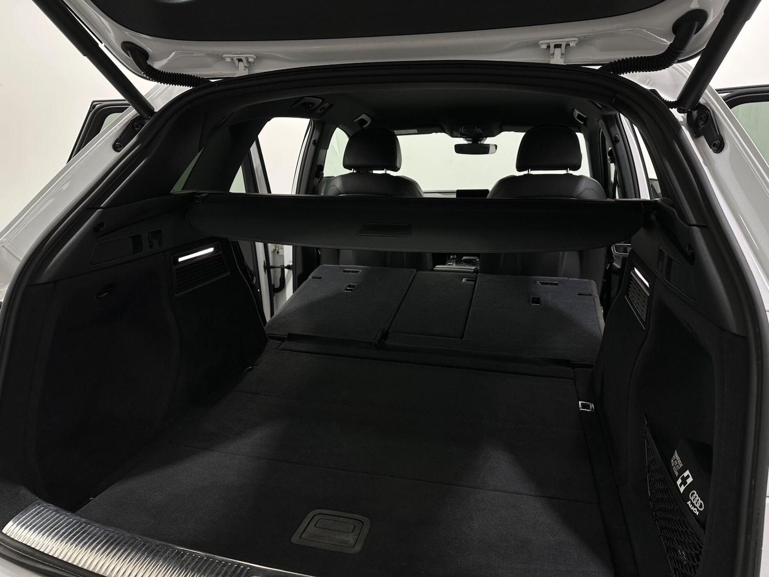 Used Audi Q5 2018 for sale - 76878668: Photo 43