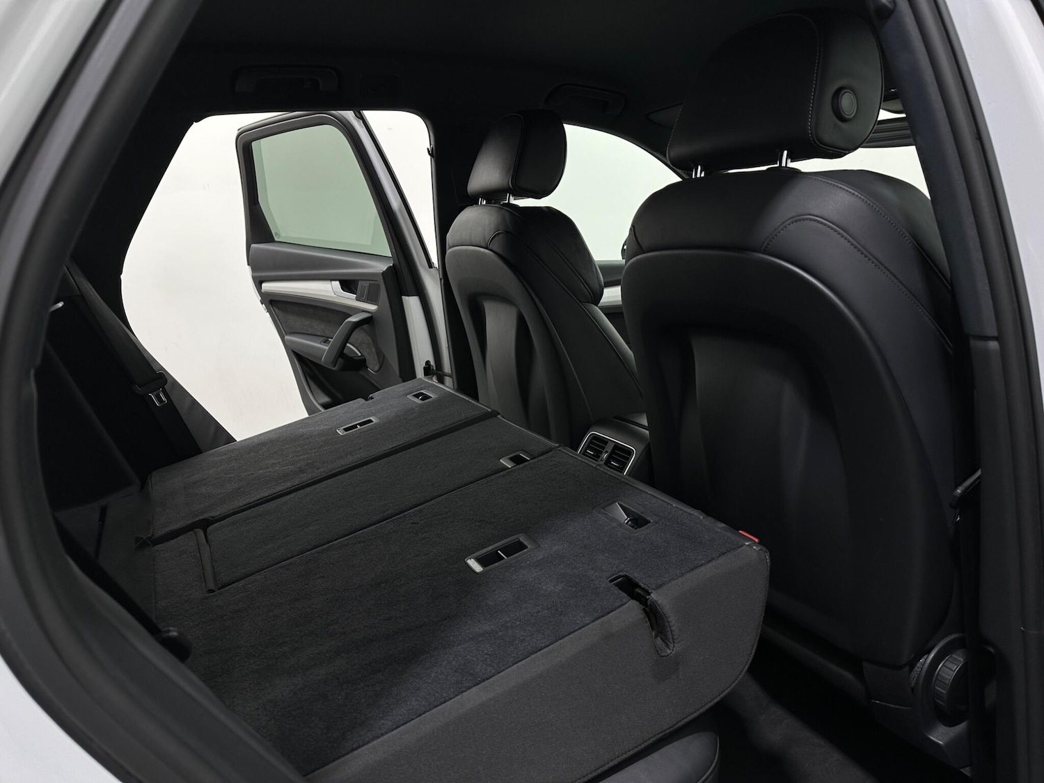 Used Audi Q5 2018 for sale - 76878668: Photo 44