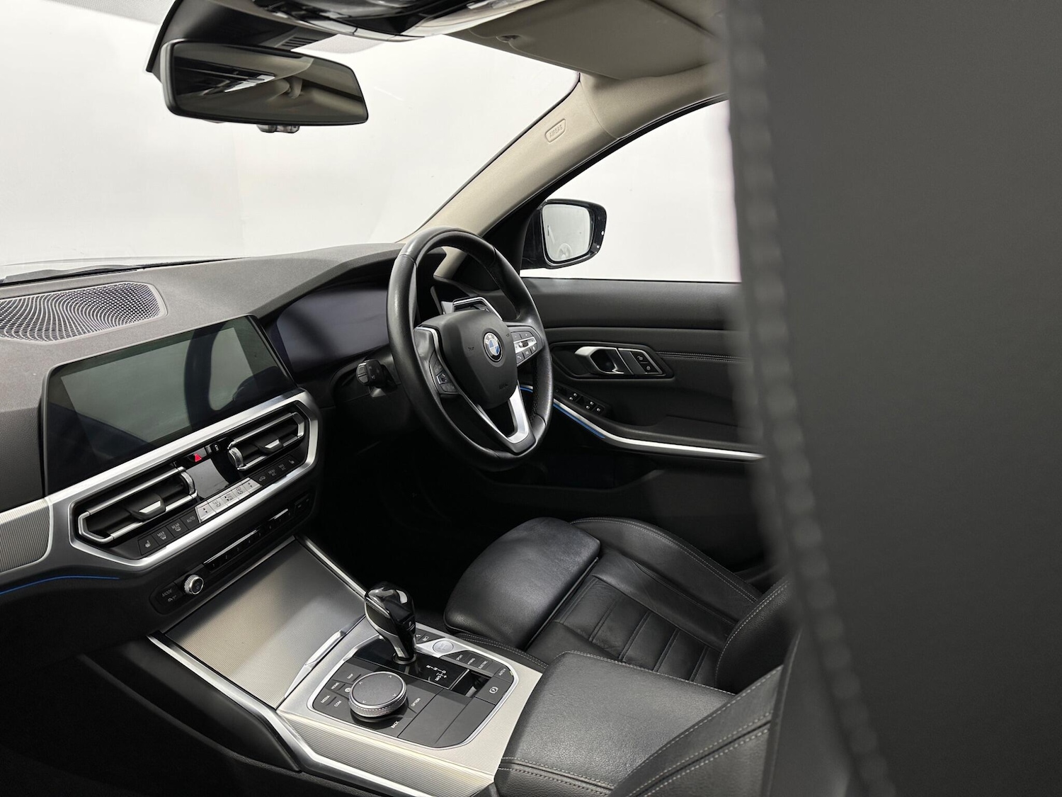 Used BMW 3 Series 2021 for sale - 76878493: Photo 28