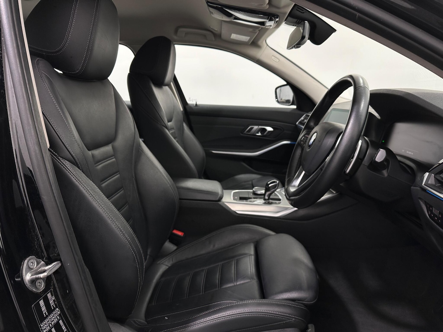 Used BMW 3 Series 2021 for sale - 76878493: Photo 29