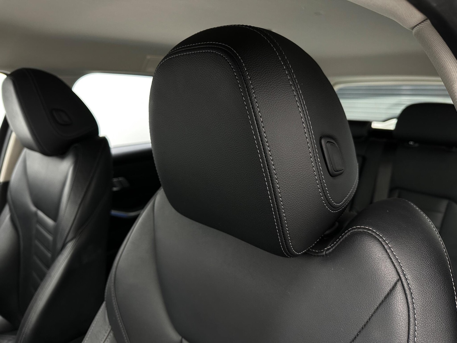 Used BMW 3 Series 2021 for sale - 76878493: Photo 35