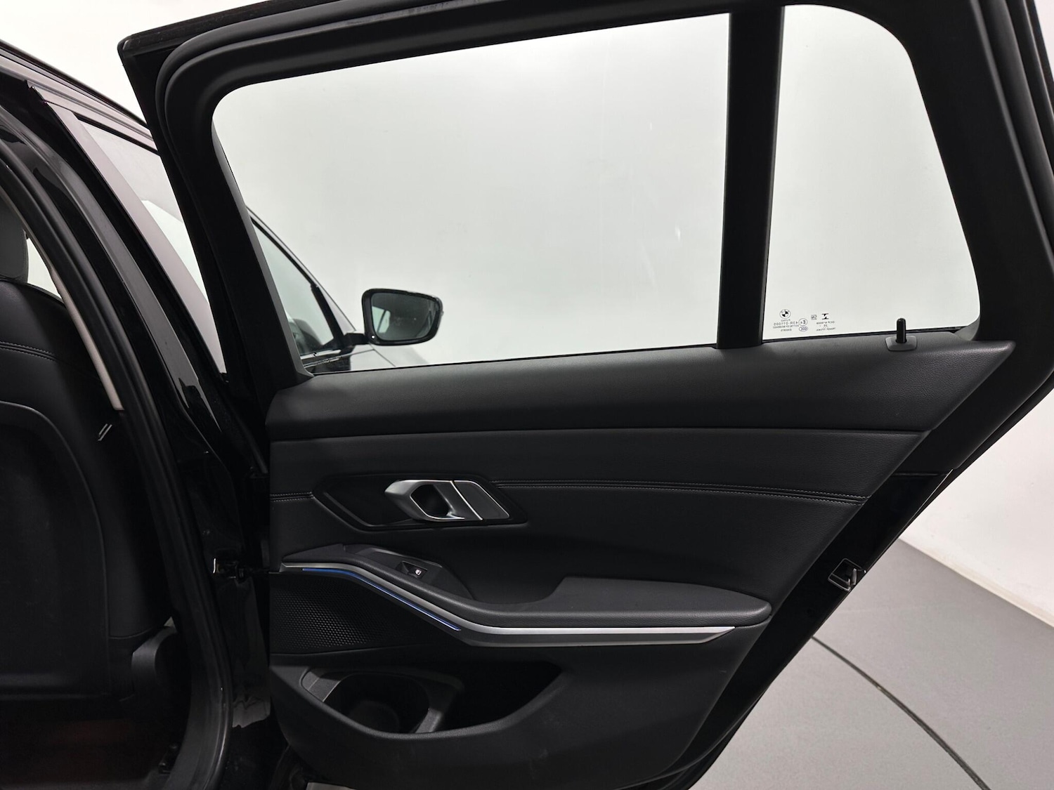 Used BMW 3 Series 2021 for sale - 76878493: Photo 43