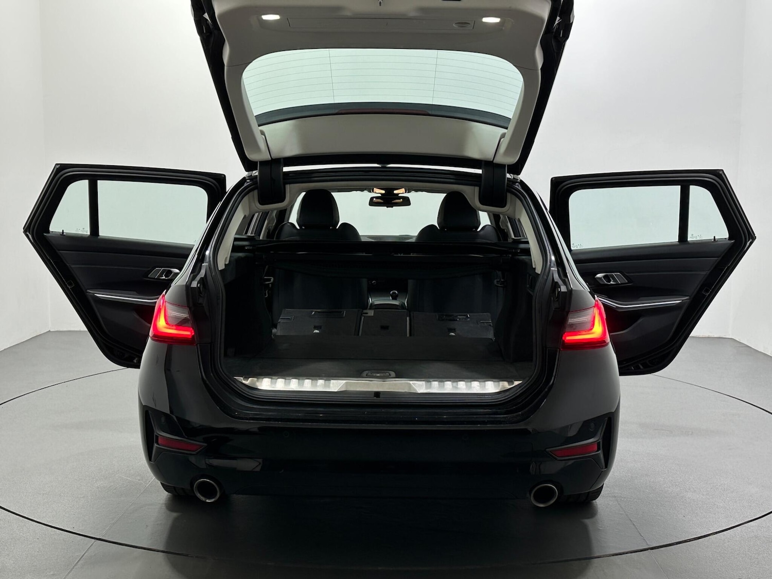 Used BMW 3 Series 2021 for sale - 76878493: Photo 44