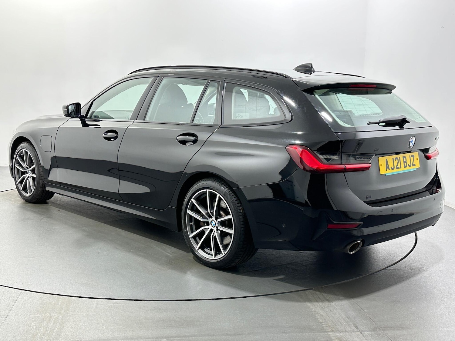 Used BMW 3 Series 2021 for sale - 76878493: Photo 6