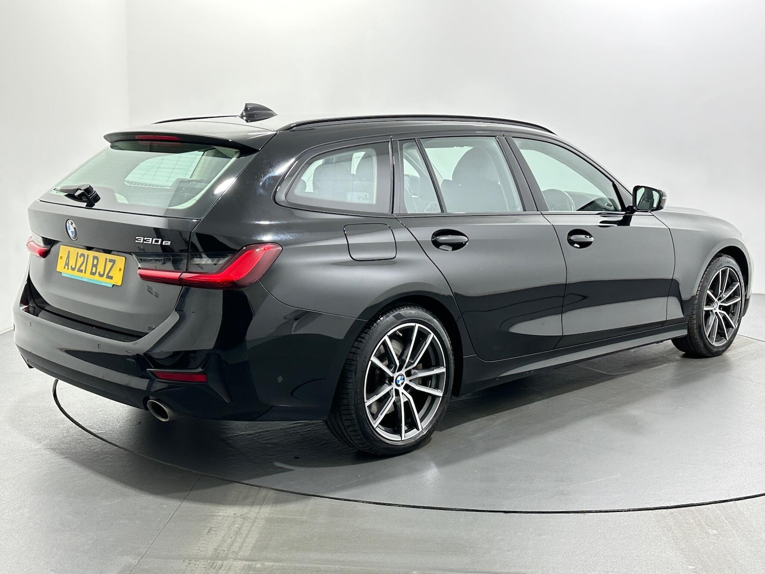 Used BMW 3 Series 2021 for sale - 76878493: Photo 8