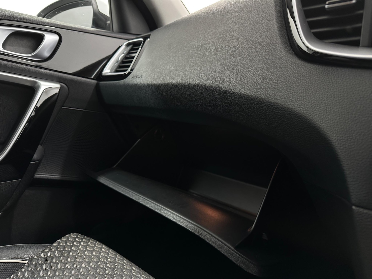 Used Kia XCeed 2022 for sale - 76879019: Photo 25