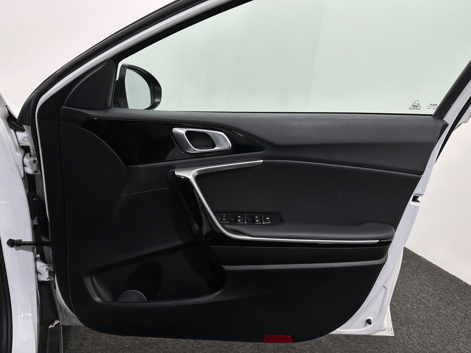 Used Kia XCeed 2022 for sale - 76879019: Photo 30