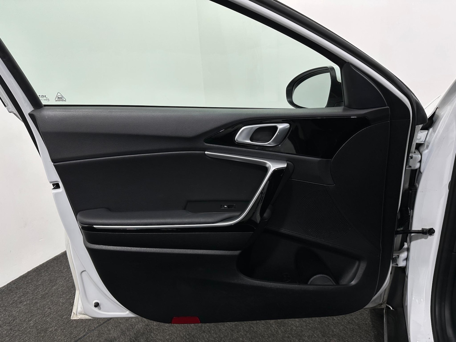 Used Kia XCeed 2022 for sale - 76879019: Photo 33