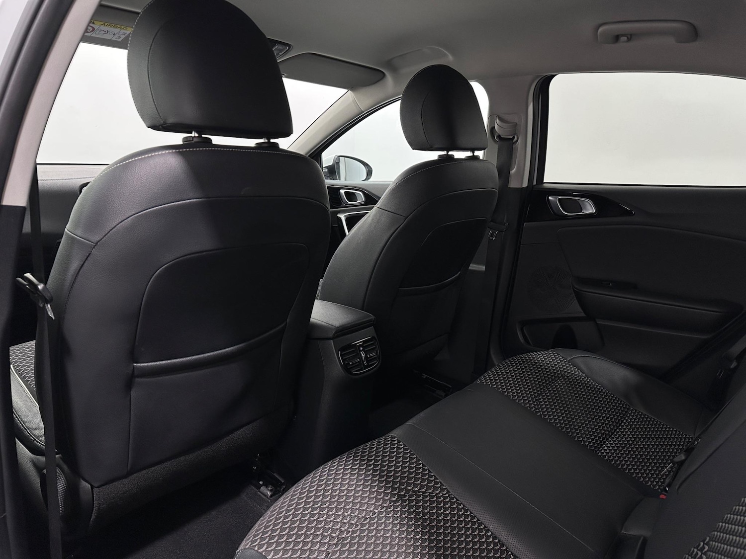 Used Kia XCeed 2022 for sale - 76879019: Photo 34