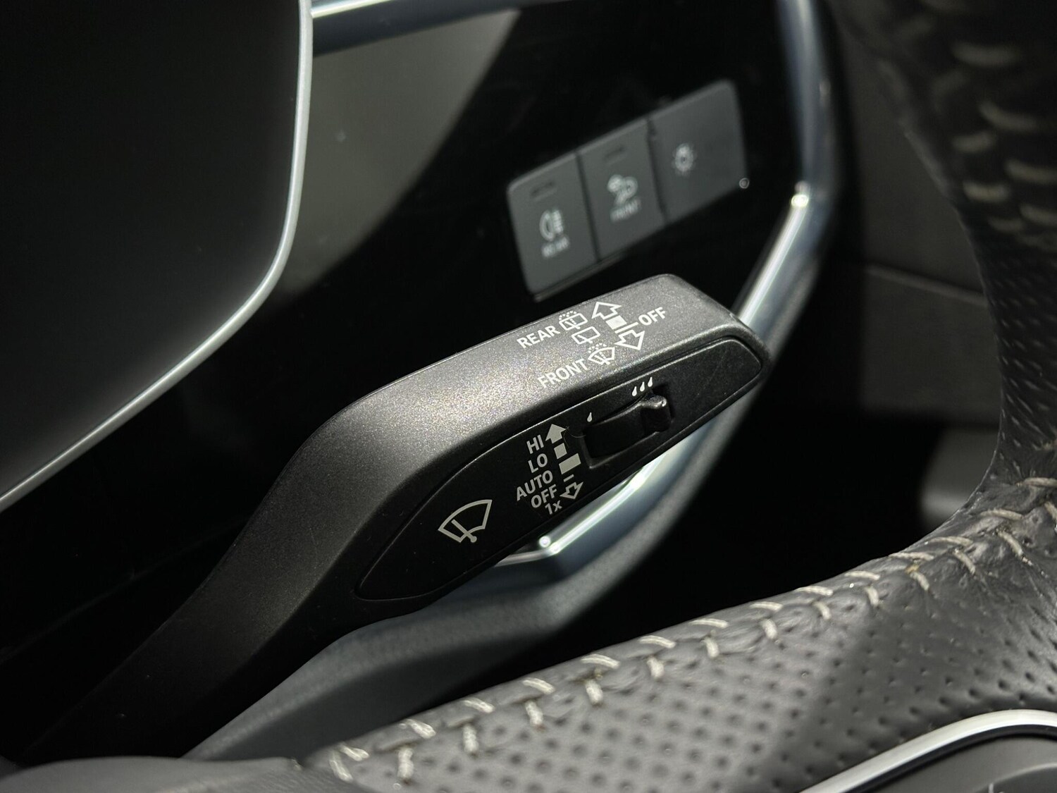 Used Audi Q3 2019 for sale - 77586396: Photo 17