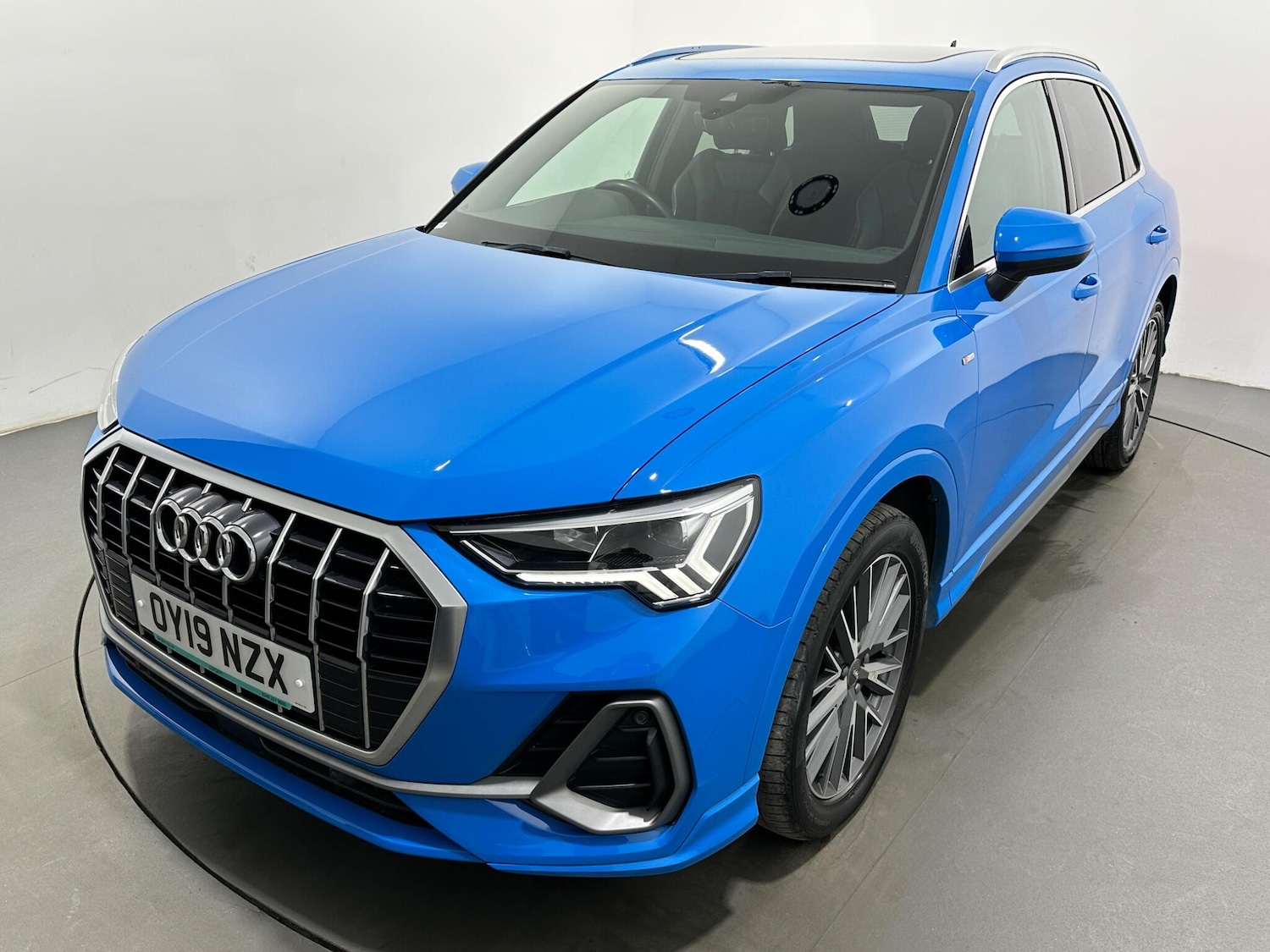 Used Audi Q3 2019 for sale - 77586396: Photo 54