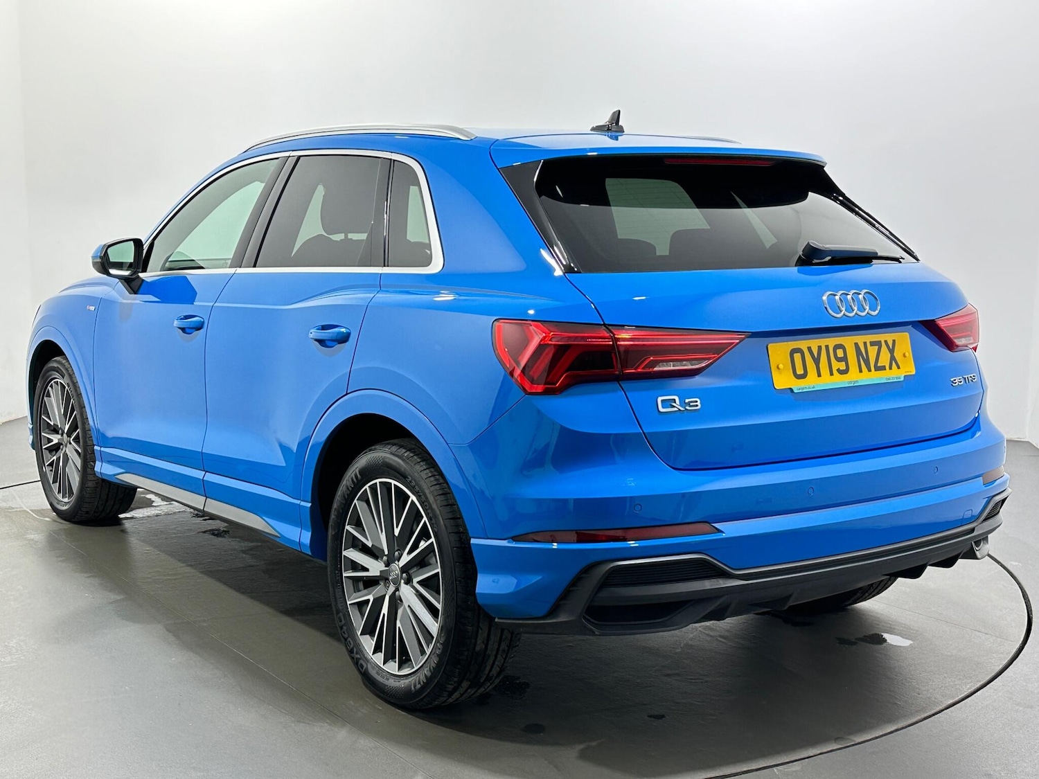 Used Audi Q3 2019 for sale - 77586396: Photo 6