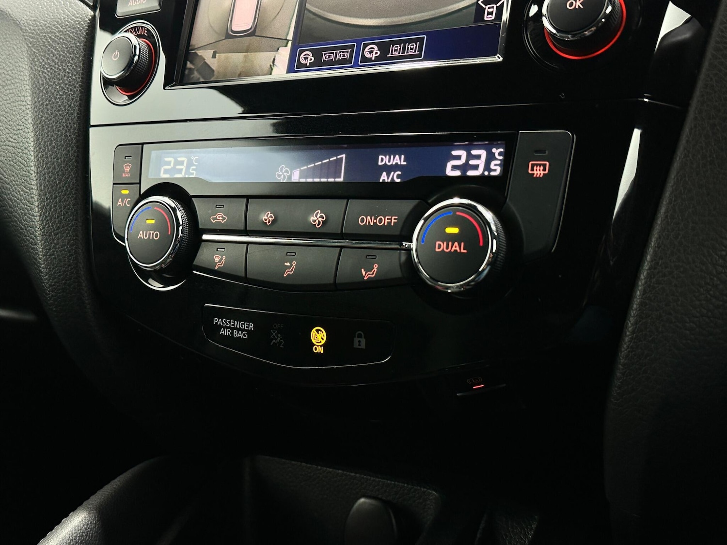 Used Nissan Qashqai for sale - 77824354: Photo 23