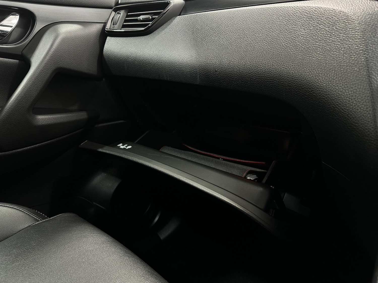 Used Nissan Qashqai for sale - 77824354: Photo 29