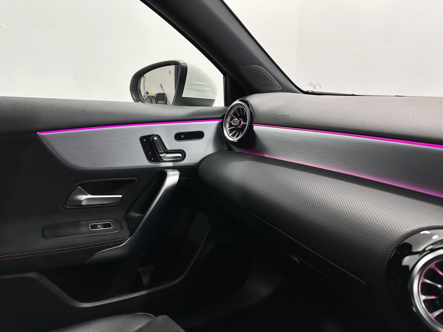 Used Mercedes-Benz A-Class 2021 for sale - 77637919: Photo 28