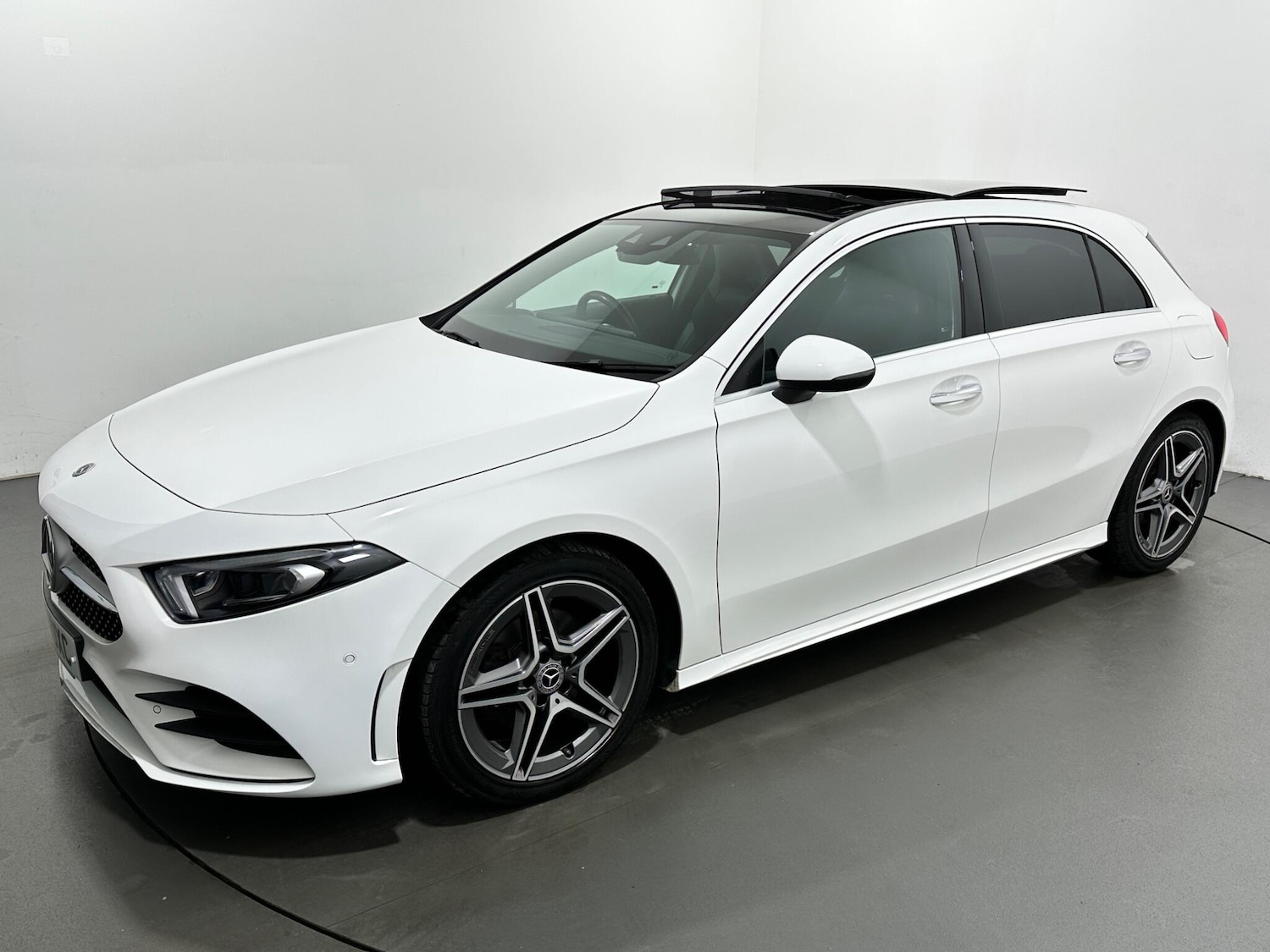 Used Mercedes-Benz A-Class 2021 for sale - 77637919: Photo 55