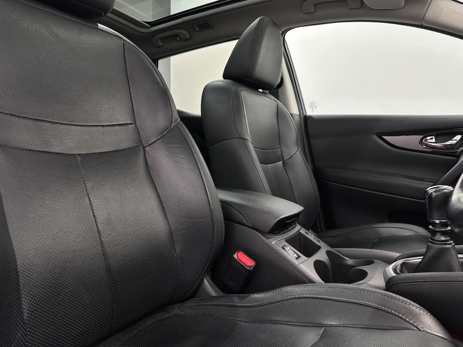 Used Nissan Qashqai 2014 for sale - 77925397: Photo 33