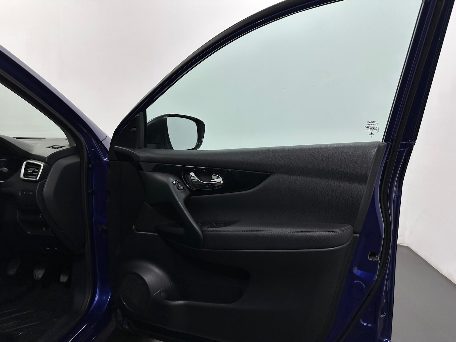 Used Nissan Qashqai 2014 for sale - 77925397: Photo 35