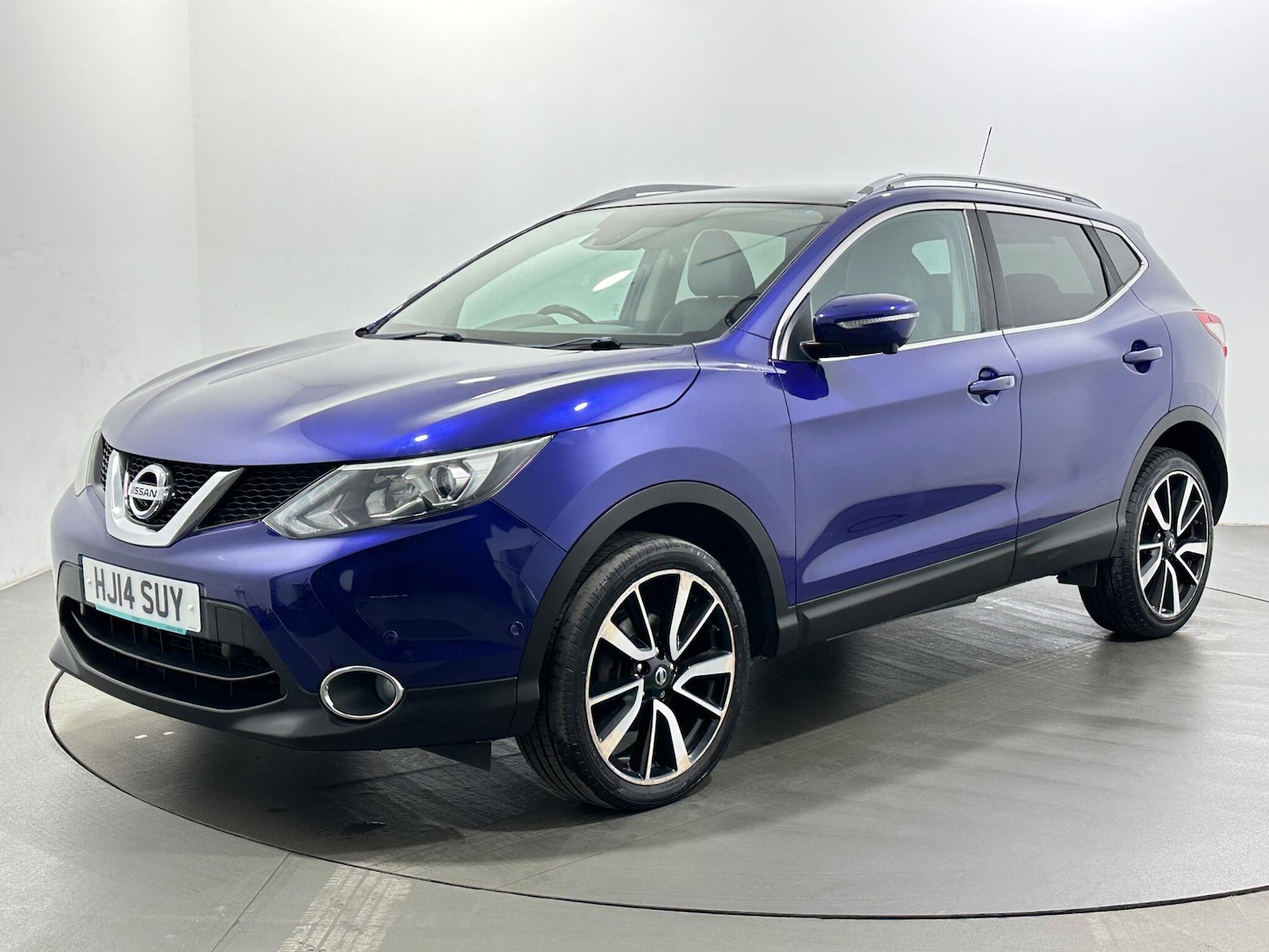 Used Nissan Qashqai 2014 for sale - 77925397: Photo 4