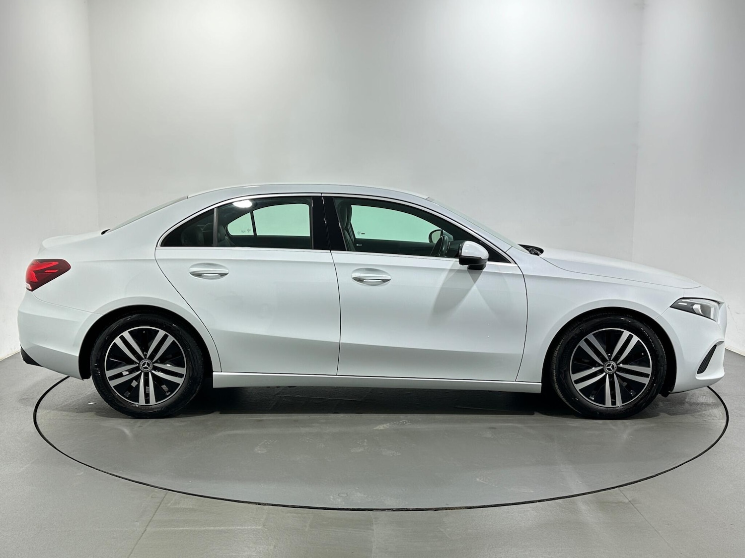 Used Mercedes-Benz A-Class 2021 for sale - 77646018: Photo 9