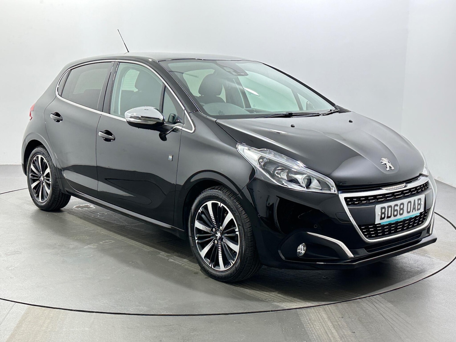 Used Peugeot 208 2018 for sale - 76878871: Photo 1