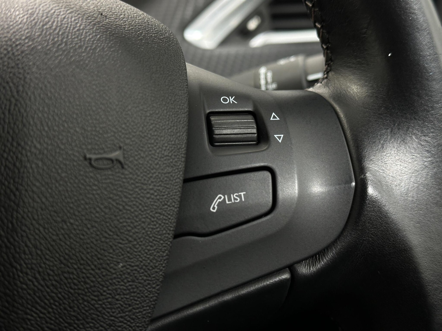 Used Peugeot 208 2018 for sale - 76878871: Photo 14